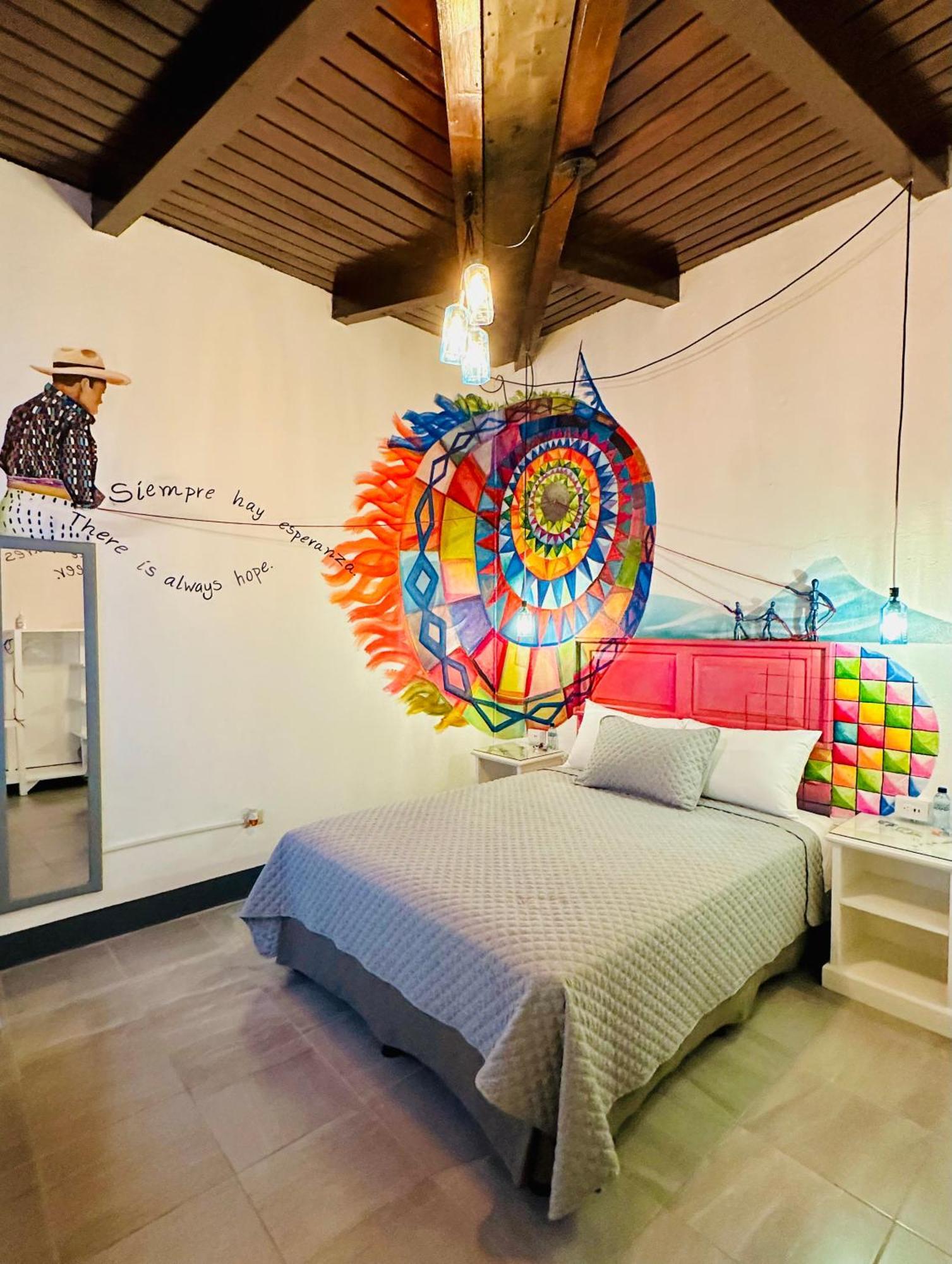 Hotel Y Arte Antigua By Amazing Guatemala Travel Bagian luar foto